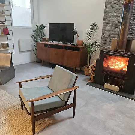 1 Dans Maison A Proche Plages Homestay